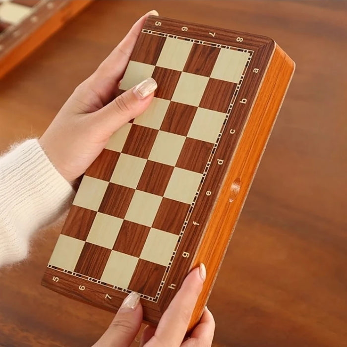 Rosewood Luxury Chess Set with Two Extra Queens and Storage Box — Professional Tournament Board (Adults)